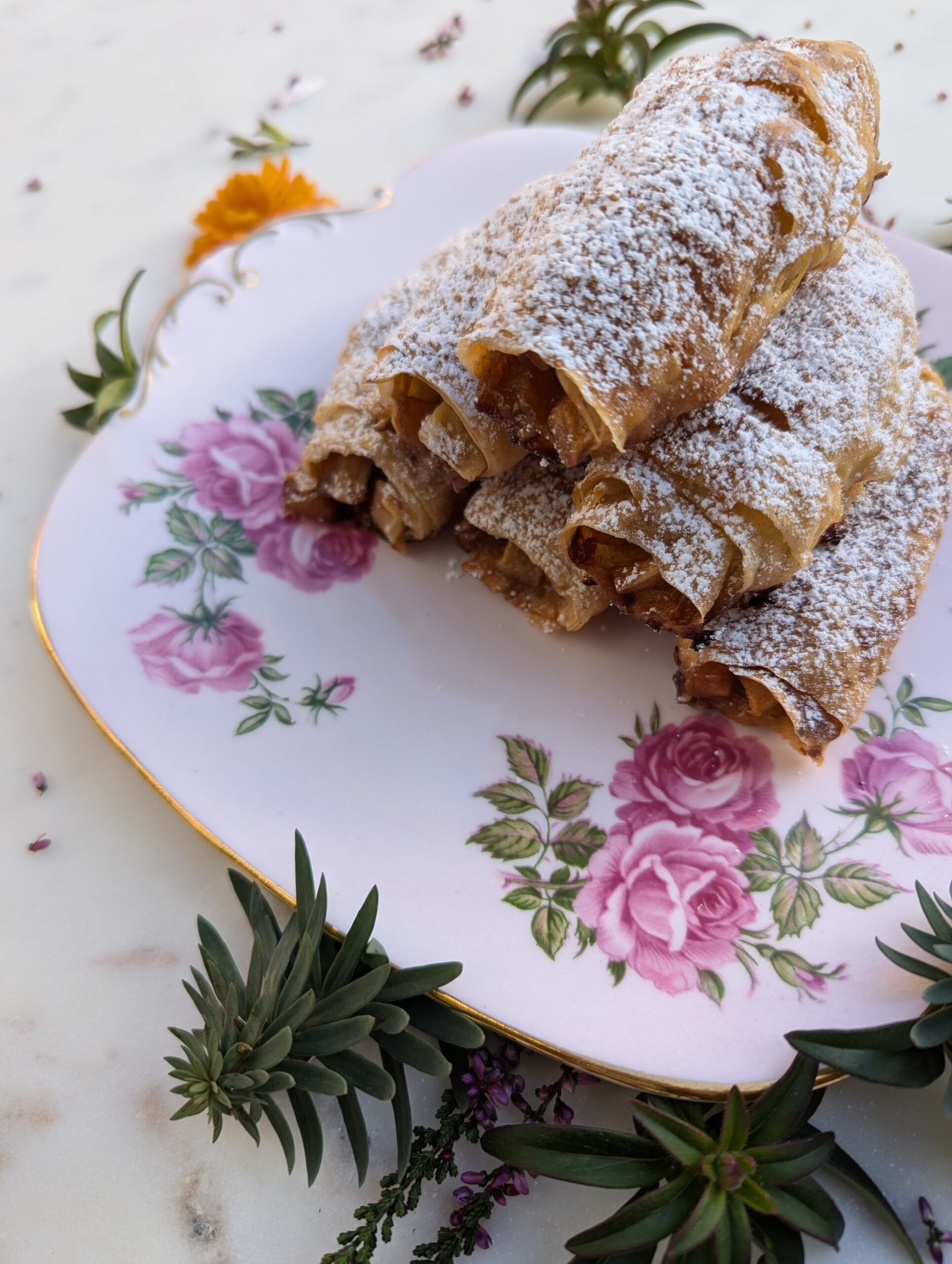 Apple Phyllo Pastry